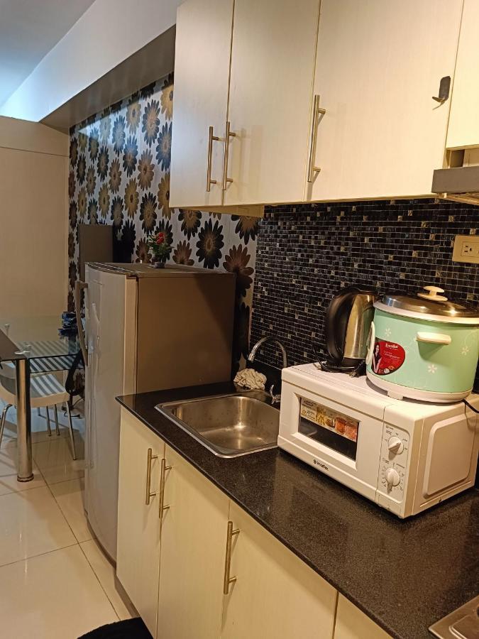 Sea Residences Moa - Paul Manila Exterior foto